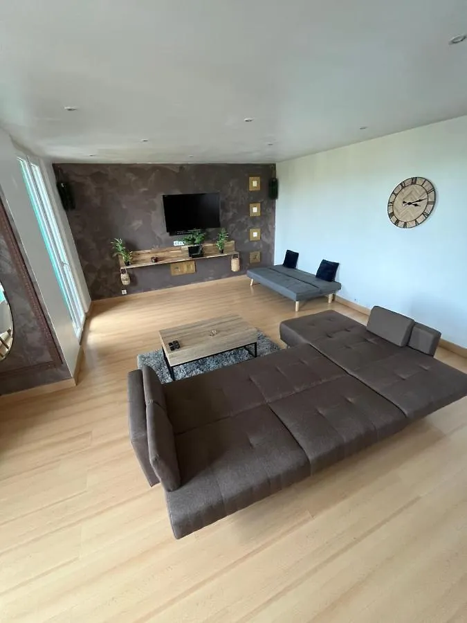 Apt Chic With View On Collines De Marcel Pagnol Wifi Free Parking And Clim Марсель Апартаменты