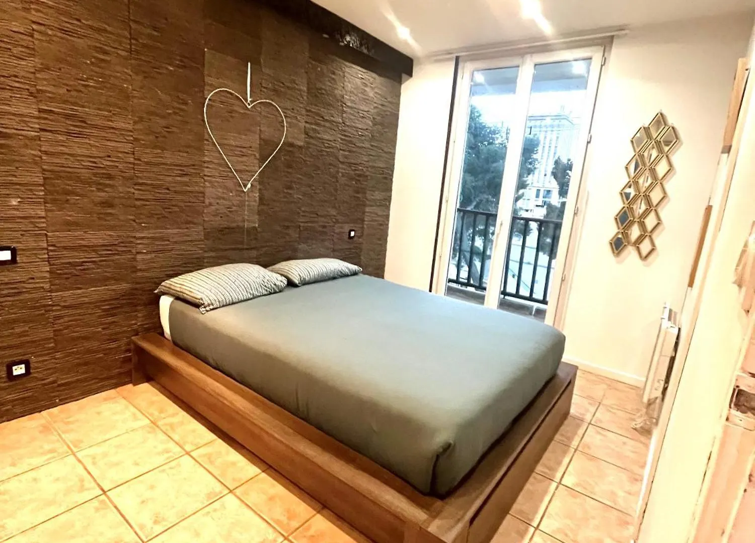 Apt Chic With View On Collines De Marcel Pagnol Wifi Free Parking And Clim Марсель Апартаменты